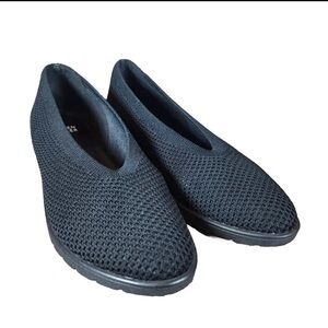 Eileen Fisher Black Flats with Textured Knit Design⭐️EUC⭐️